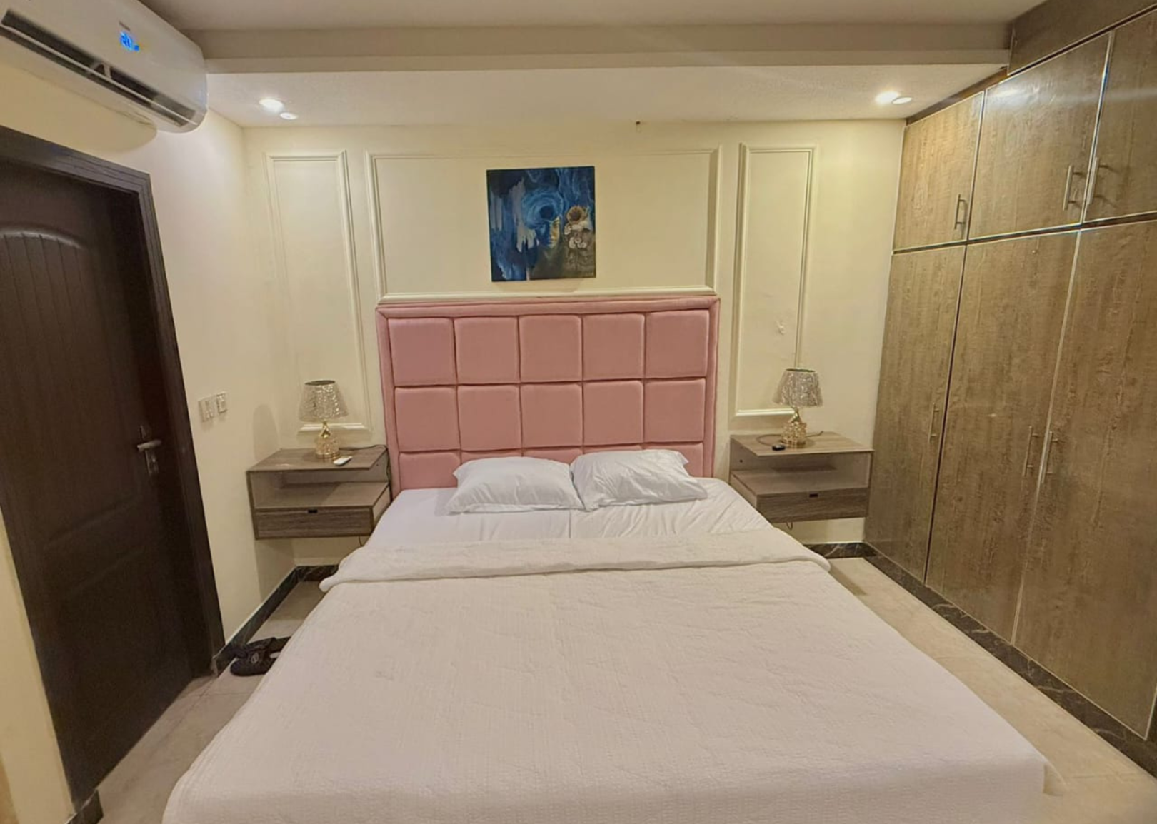 Premium Two-Bed Suite